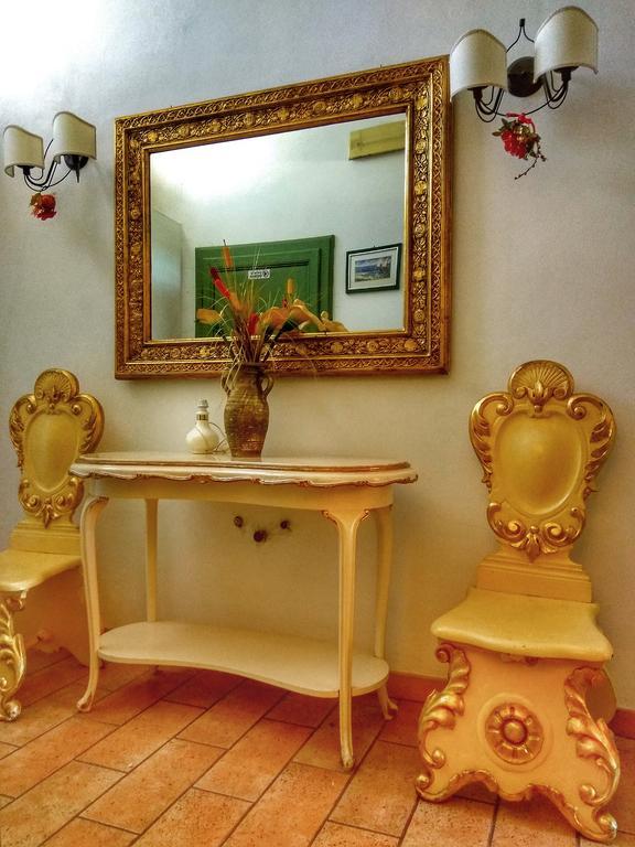Collestrada Residence Il Colle מראה חיצוני תמונה